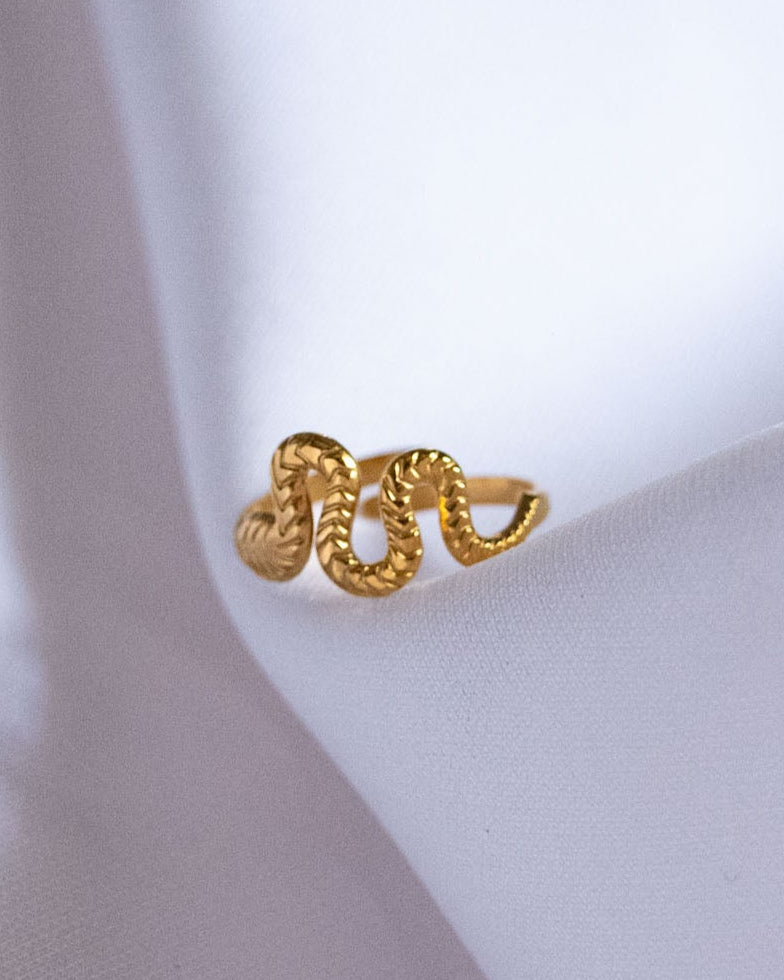 Ready to Ship: SERPENT RUSH