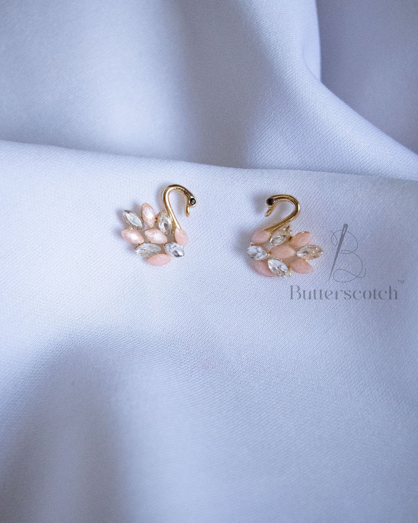 Ready to Ship: ELANORA PEARL