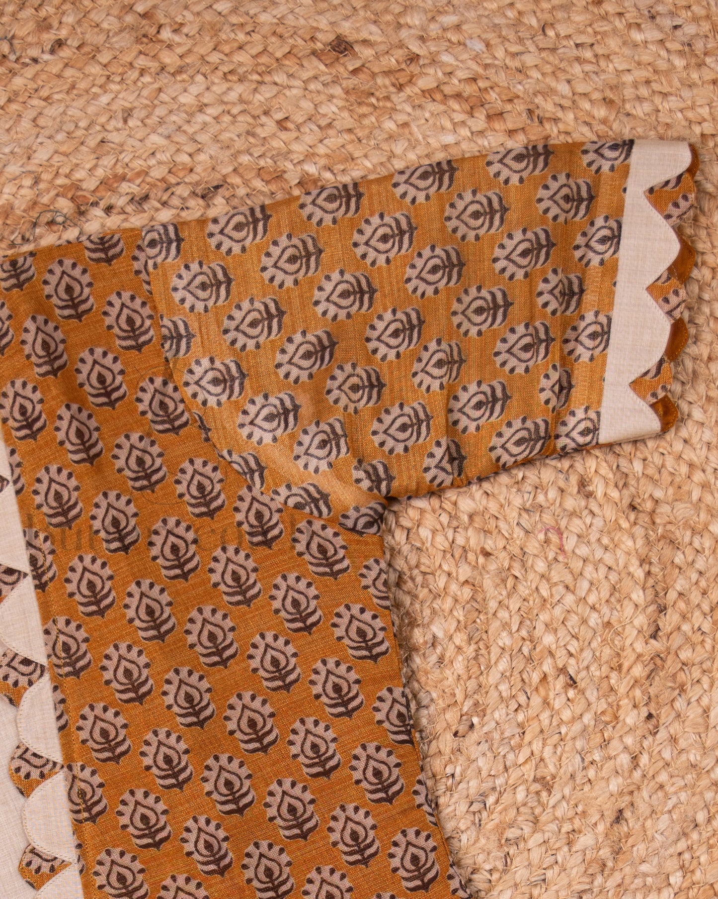 Ready to Ship: TOFFEE KISS