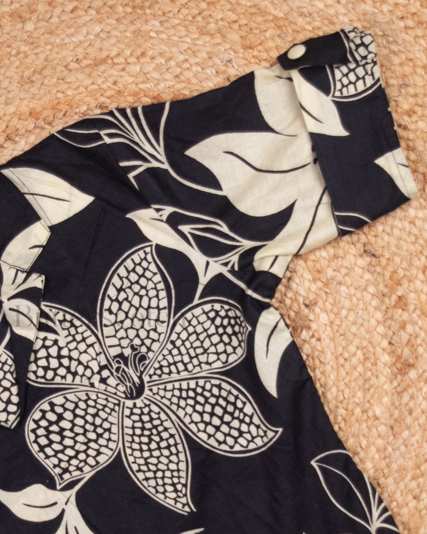 Ready to Ship: CHARCOAL KISS