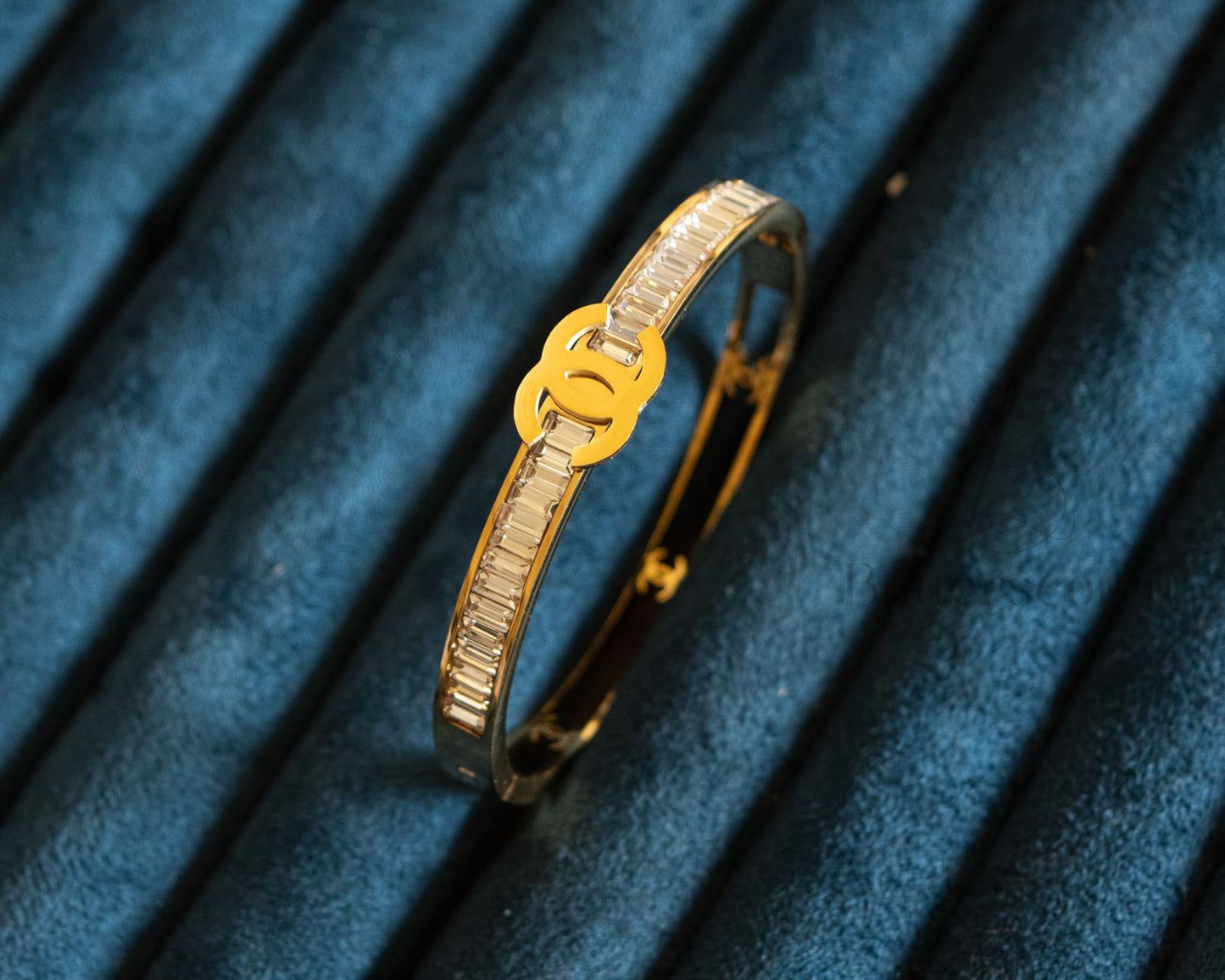 Ready to Ship: ONYX LINE BRACELET