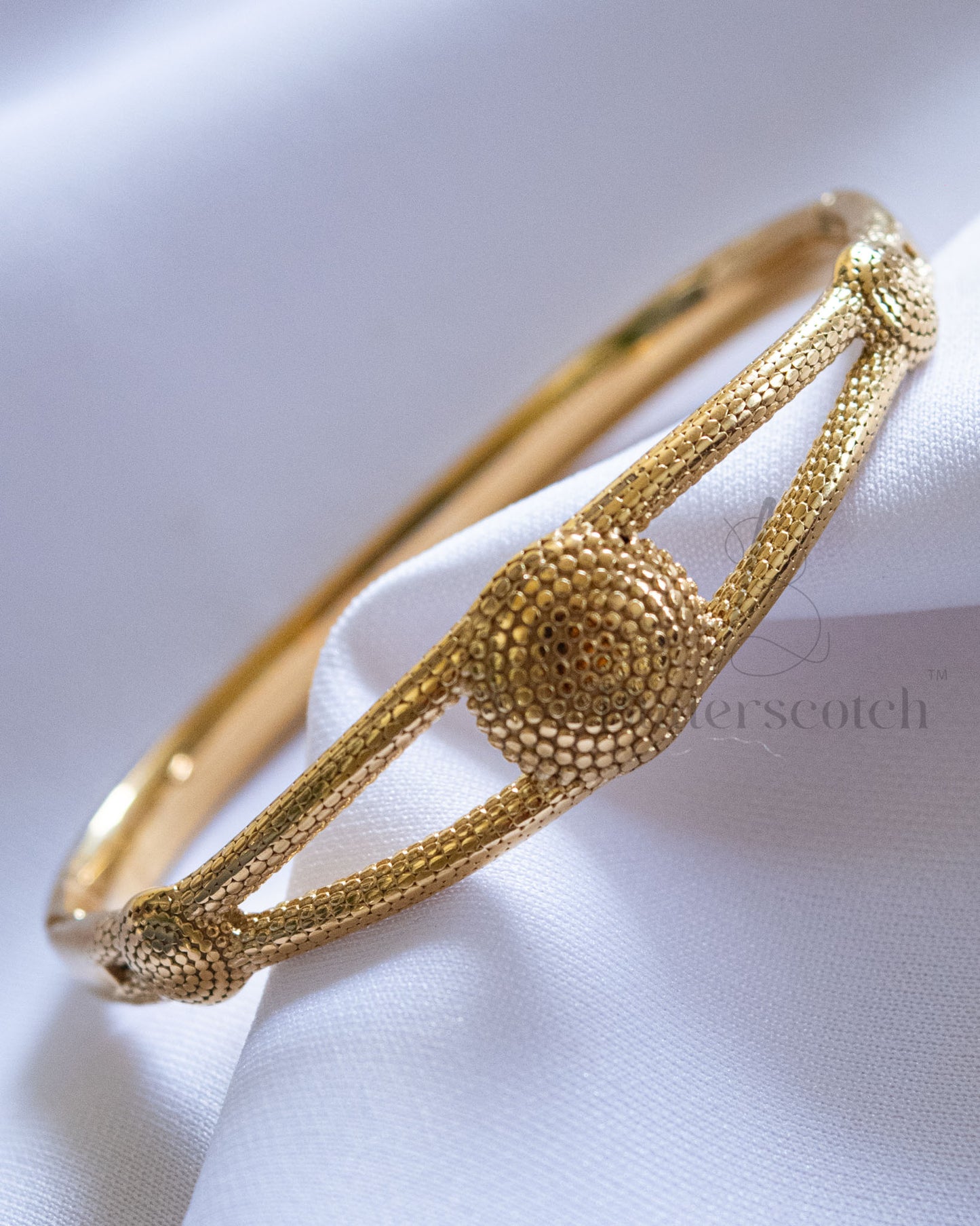 Ready to Ship: LUSTRE BAND BRACELET