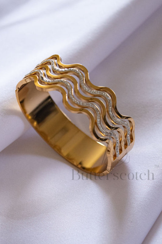 Ready to Ship: AURUM ESSENCE BRACELET