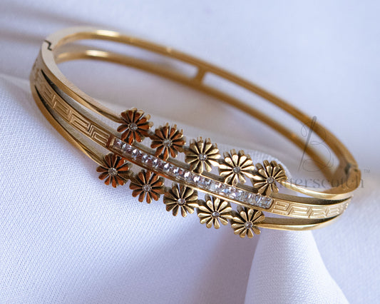 Ready to Ship: PEONY LUSH BRACELET