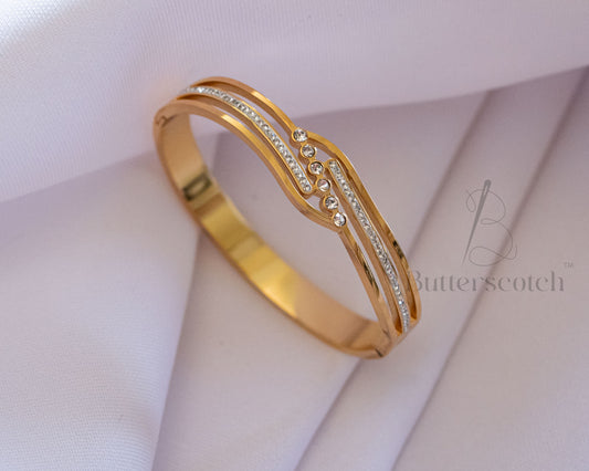 Ready to Ship: VELVET RADIANCE BRACELET