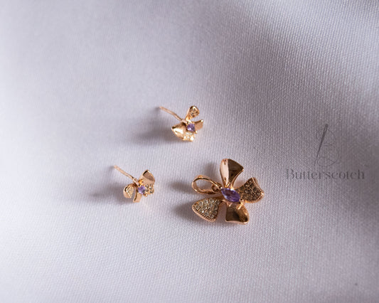 Ready to Ship: SMILEY FLUTTER